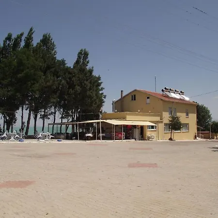 فندق مبيت وإفطار Atapark بيشهر